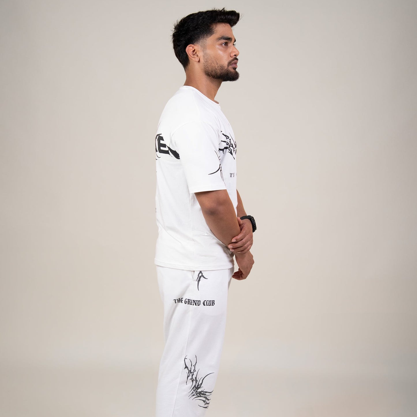 TGC STATEMENT - WHITE JOGGER