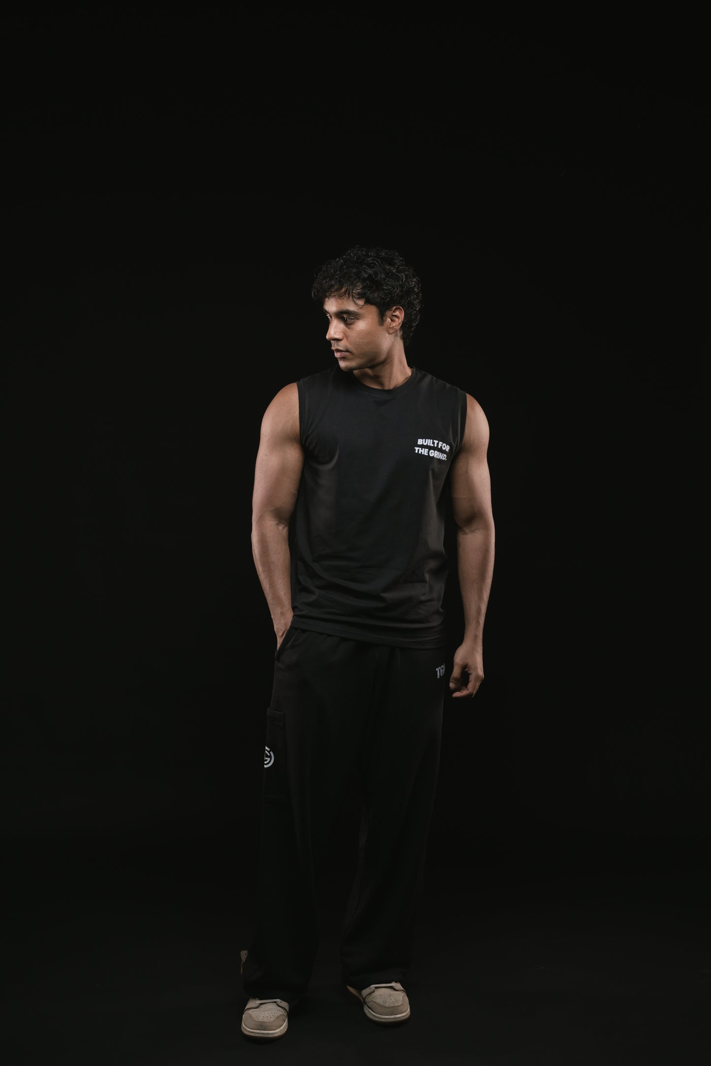 TGC BAESICS SLEEVELESS